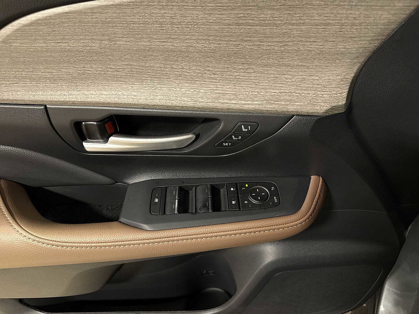 Used 2026 Toyota Grand Highlander Platinum image 23