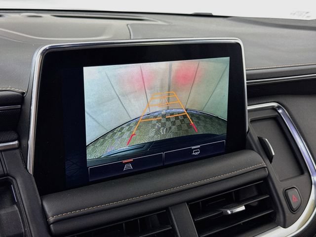 Used 2023 GMC Yukon AT4 AWD/4WD image 14