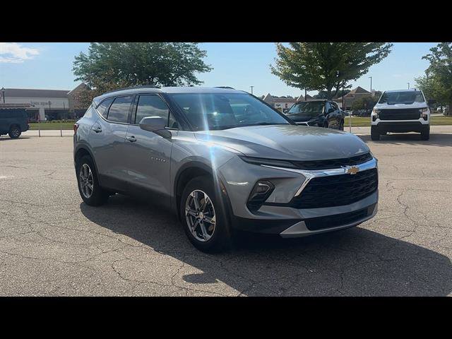 Certified 2024 Chevrolet Blazer LT w/ Convenience Package AWD/4WD image 25