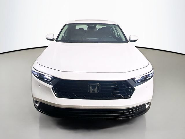Used 2025 Honda Accord EX-L image 2