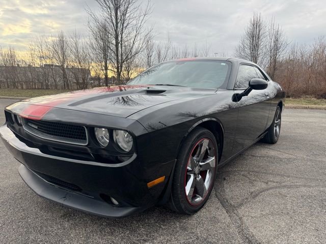 Used 2013 Dodge Challenger SXT image 5