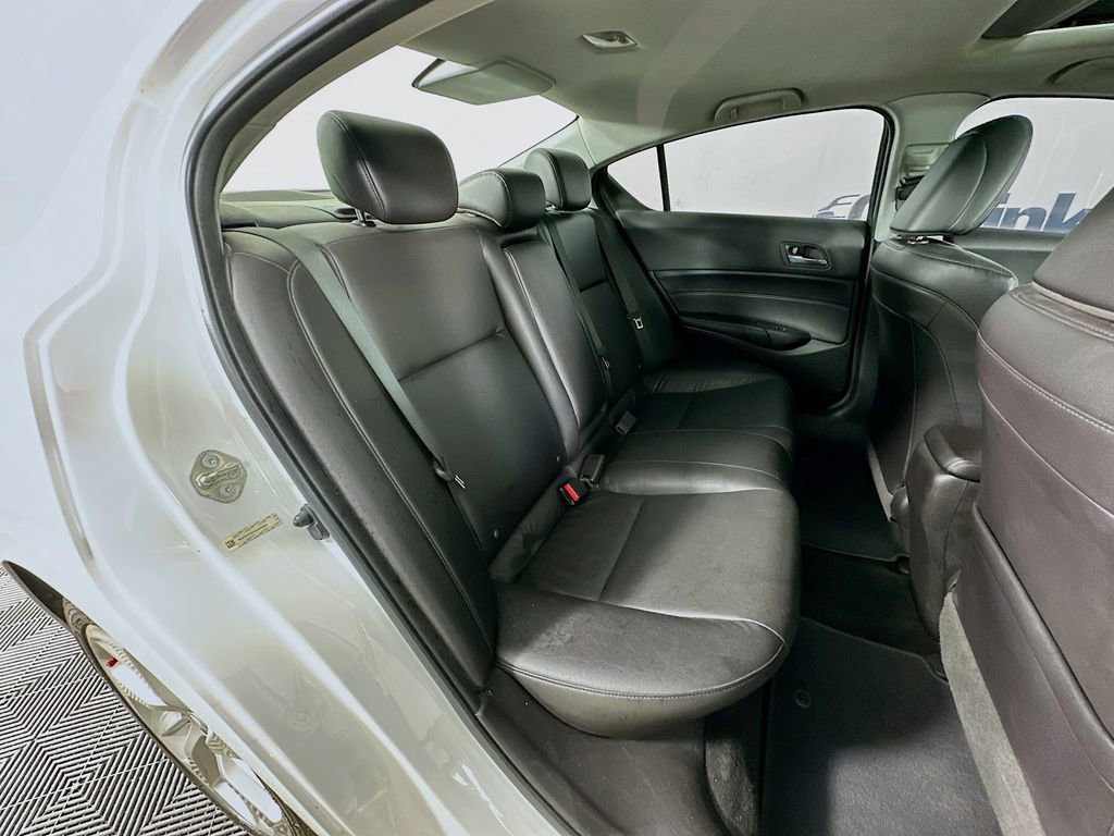 Used 2016 Acura ILX image 32