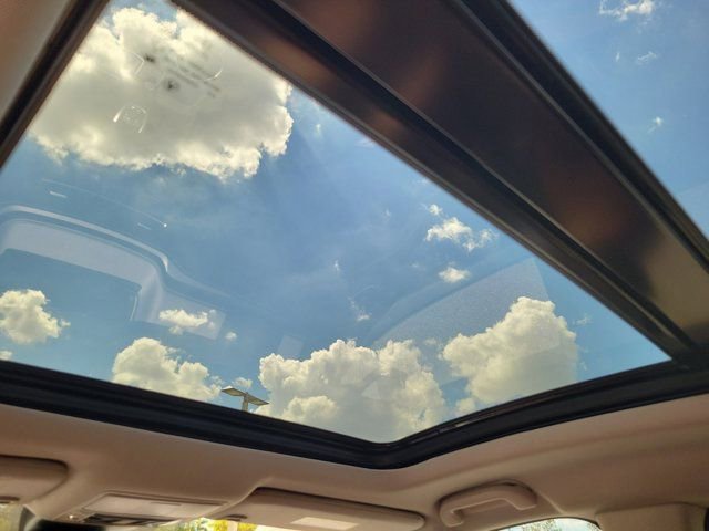 Used 2023 Acura MDX SH-AWD w/ Advance Package image 18