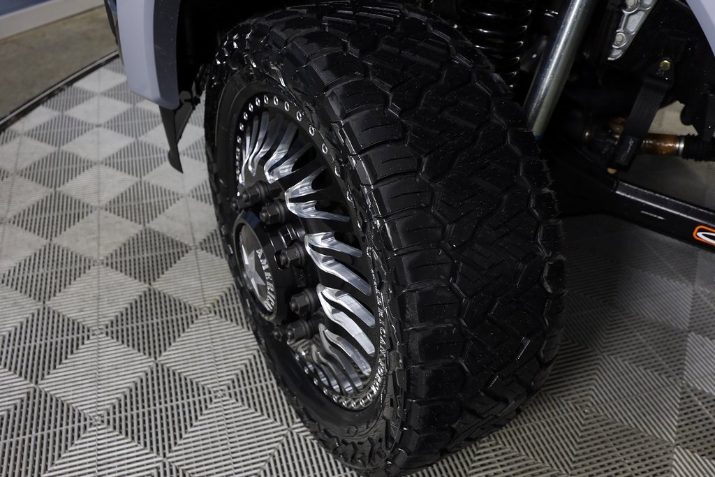Used 2025 Ford F450 Platinum w/ FX4 Off-Road Package image 49