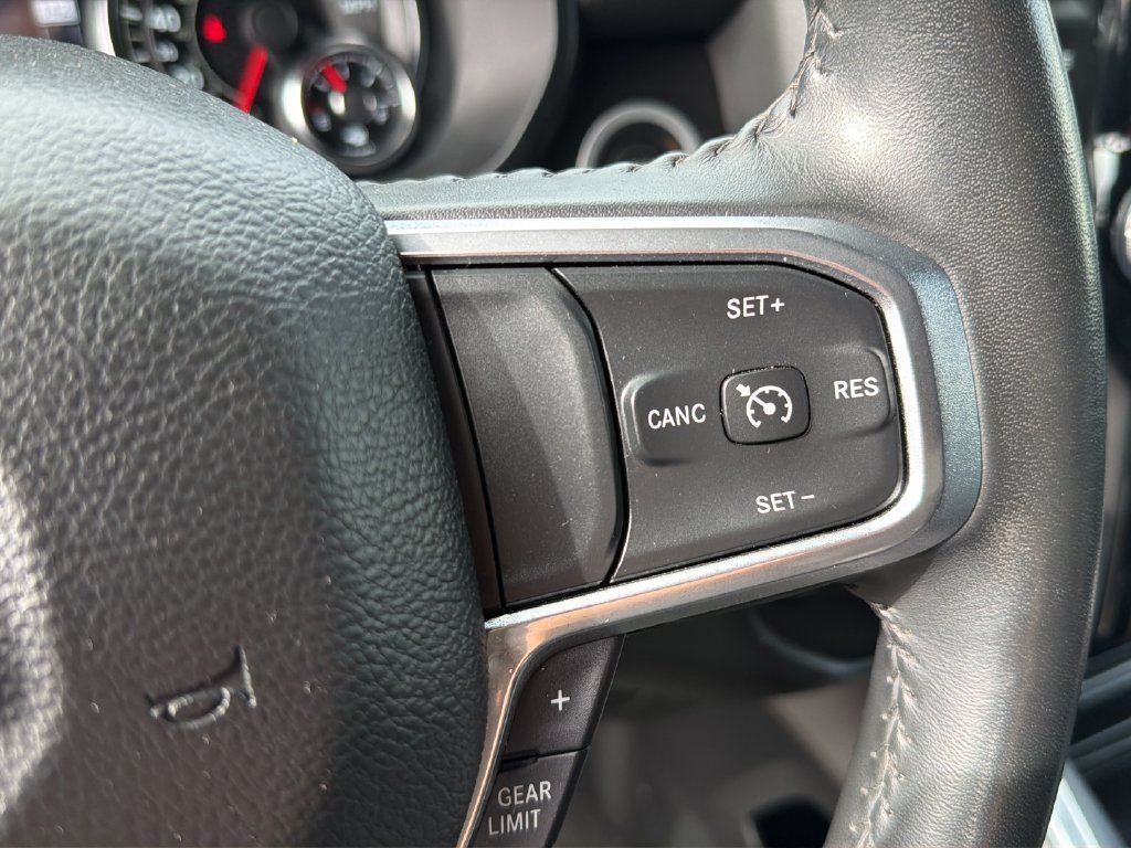 Used 2023 RAM 1500 Laramie AWD/4WD image 20