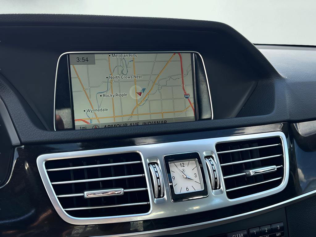 Used 2014 Mercedes-Benz E 350 4MATIC Sedan image 33