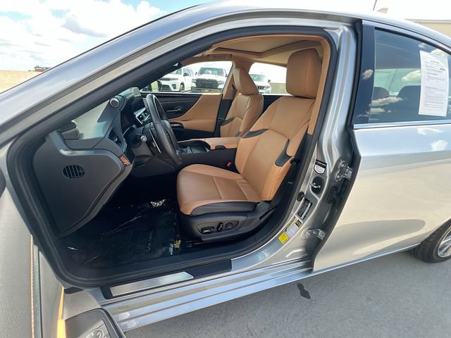 Used 2023 Lexus ES 350 w/ Accessory Package (Z1) FWD image 13
