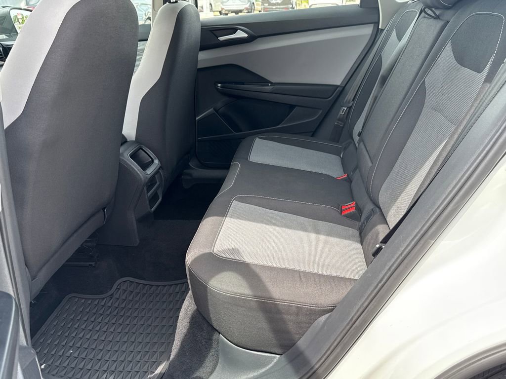 Used 2022 Volkswagen Taos S image 30