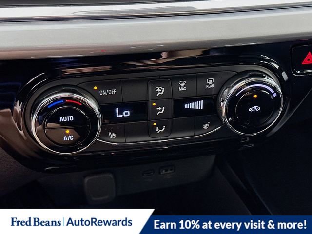 New 2026 Chevrolet Trax LT w/ LT Convenience Package FWD image 10