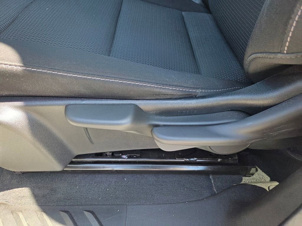 Certified 2024 Chevrolet Colorado LT w/ LT Convenience Package image 6