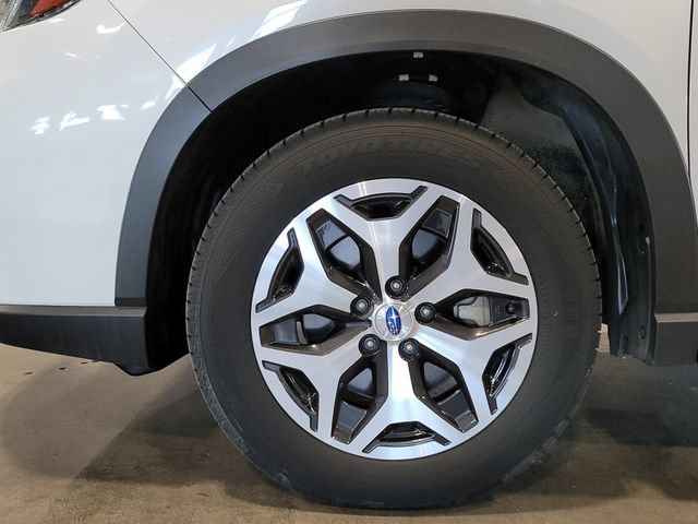 Used 2021 Subaru Forester Premium AWD/4WD image 11