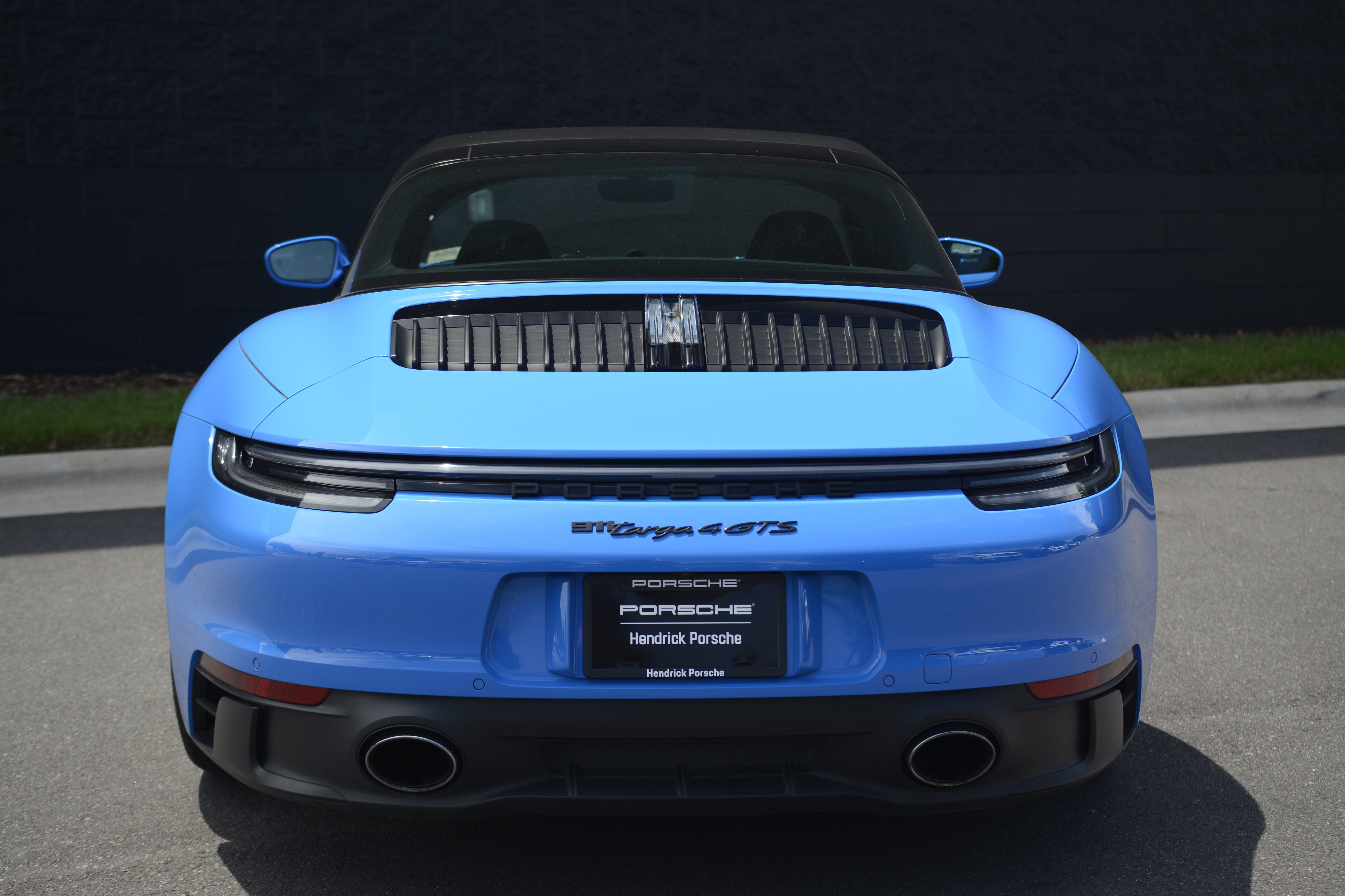 Certified 2022 Porsche 911 Targa 4 GTS AWD/4WD image 6