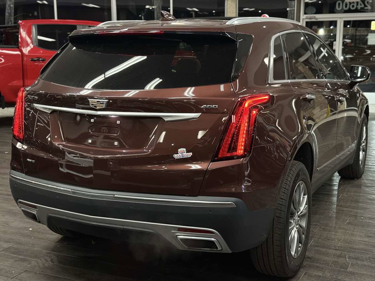 Used 2022 Cadillac XT5 Premium Luxury w/ LPO, Floor Liner Package image 14