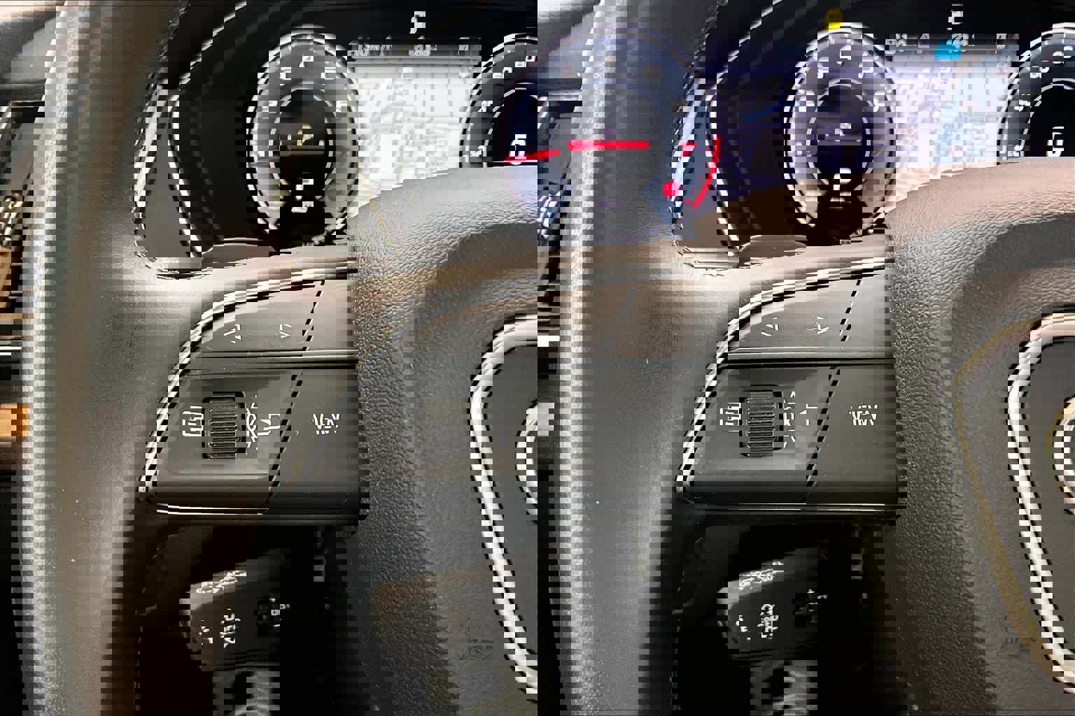 Used 2023 Audi Q5 2.0T Premium Plus image 24