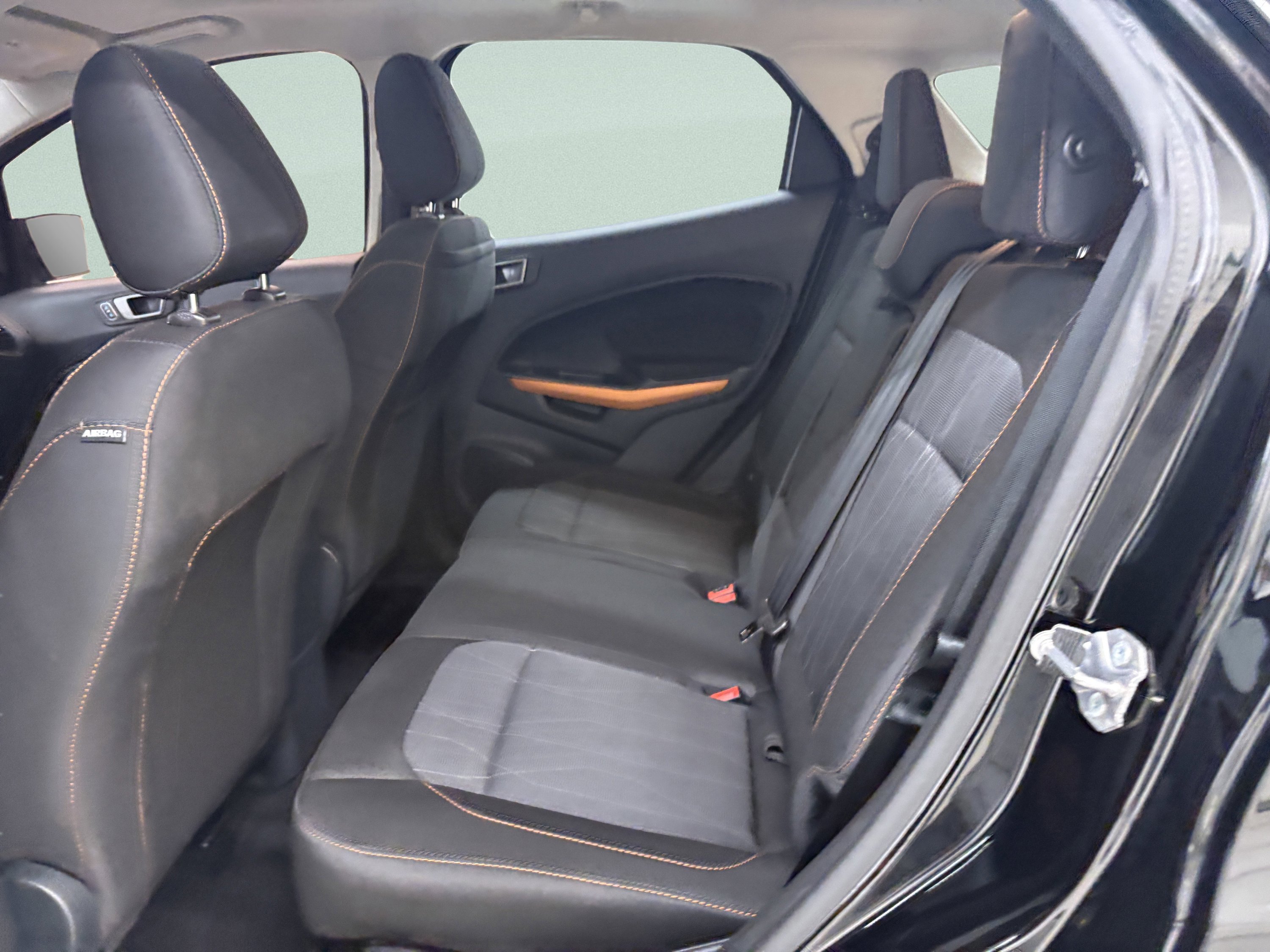 Used 2021 Ford EcoSport SE w/ SE Appearance Package FWD image 12