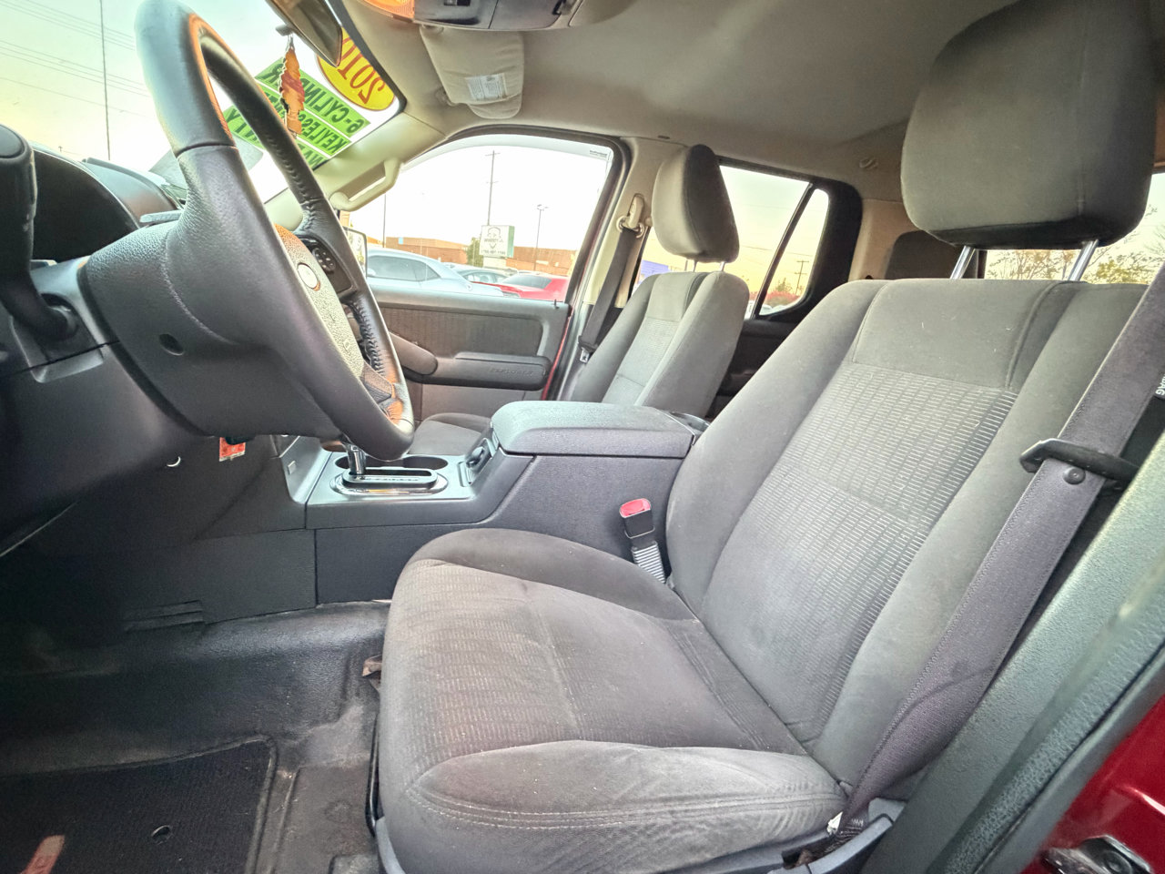 Used 2010 Ford Explorer Sport Trac XLT image 18