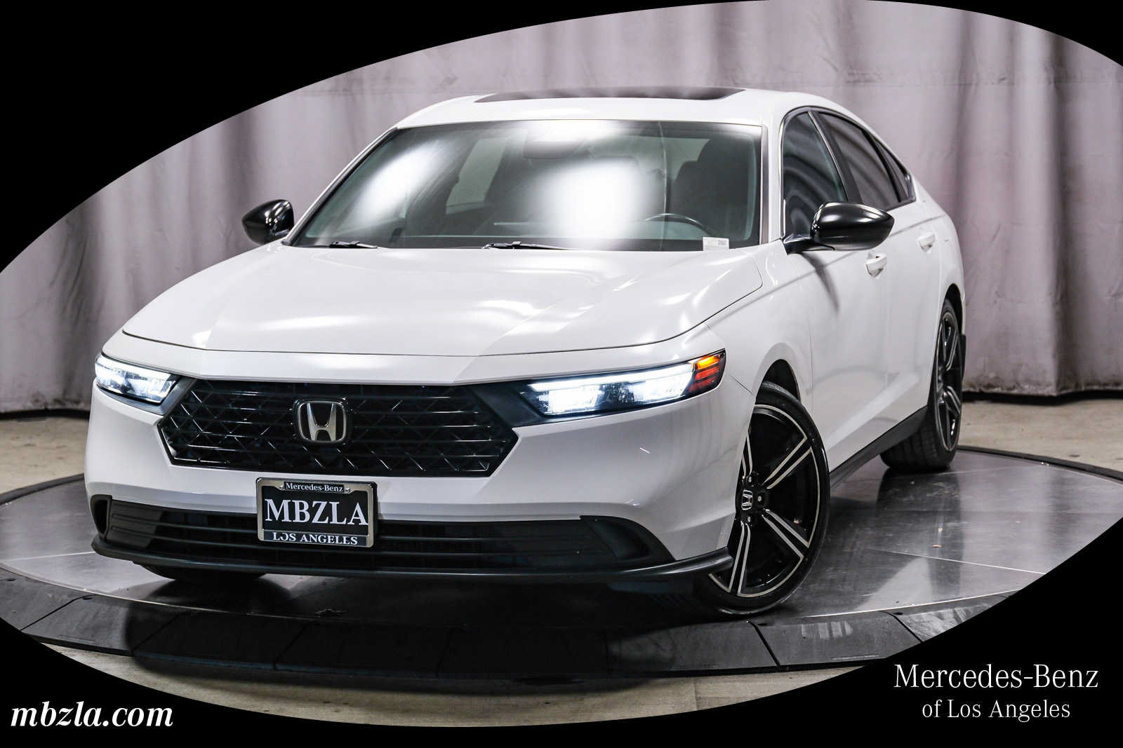 Used 2023 Honda Accord Sport image 1