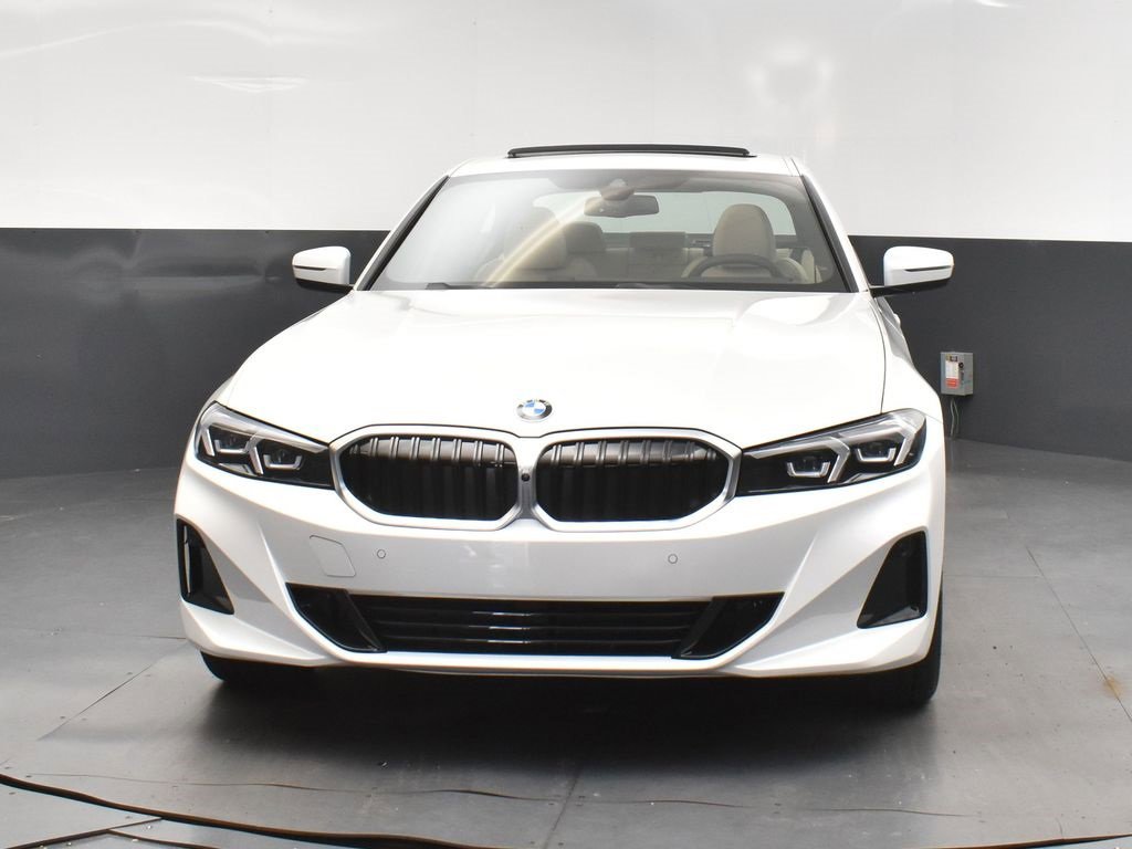 Certified 2025 BMW 330i Sedan w/ Premium Package image 10