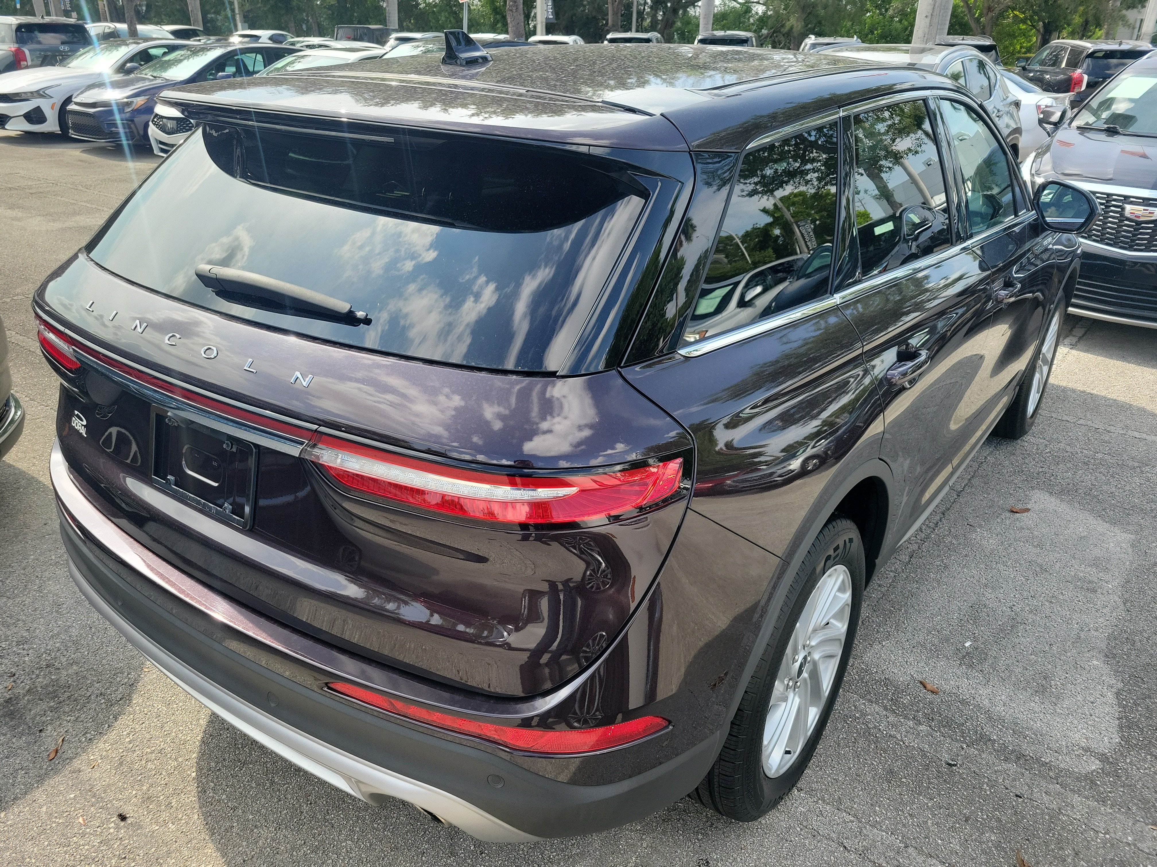 Certified 2023 Lincoln Corsair FWD image 4