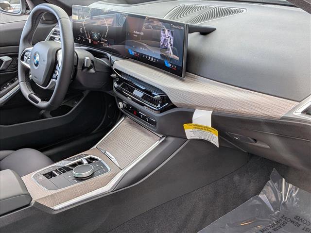 Used 2025 BMW 330i Sedan w/ Premium Package image 23