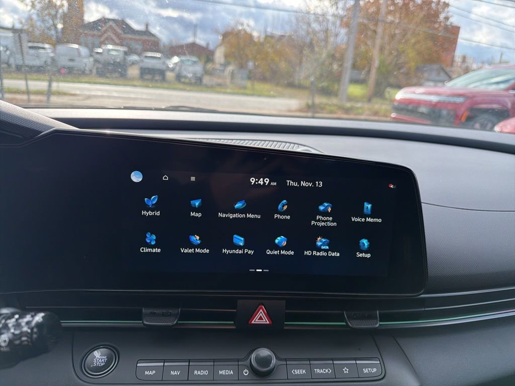 New 2026 Hyundai Elantra Sport FWD image 20