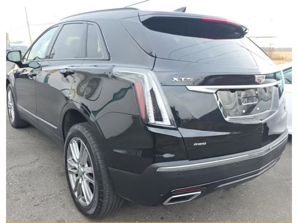 Certified 2023 Cadillac XT5 Sportv image 5
