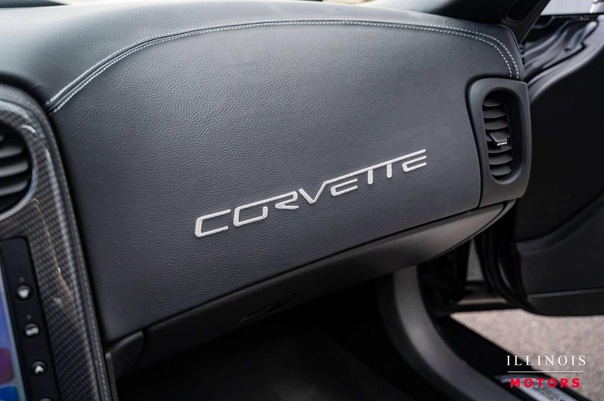 Used 2013 Chevrolet Corvette 427 w/ 1SC Preferred Equipment Group image 27