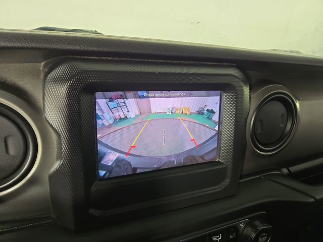 Used 2018 Jeep Wrangler Unlimited Sport S image 19