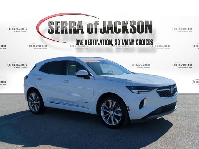 Used 2021 Buick Envision Avenir w/ Technology Package II FWD image 2