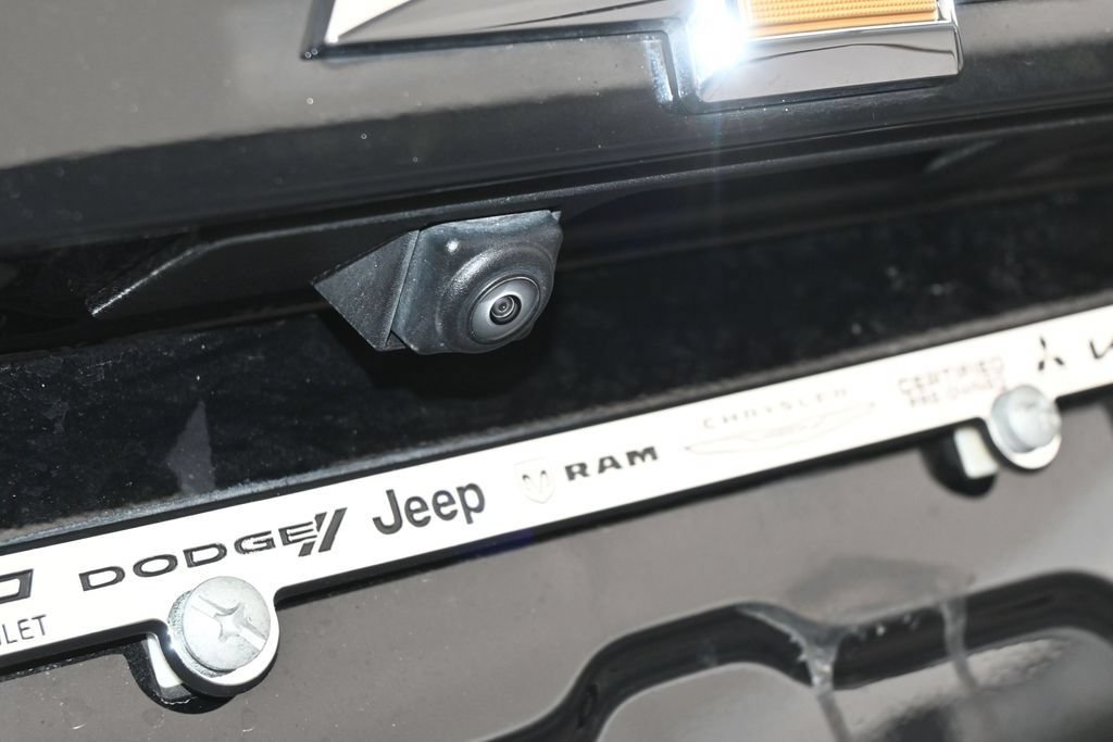 Used 2025 Chevrolet Equinox LT FWD image 38