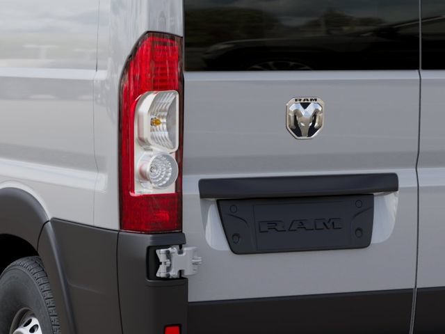 New 2025 RAM ProMaster 2500 w/ Premium Convenience Group FWD image 9