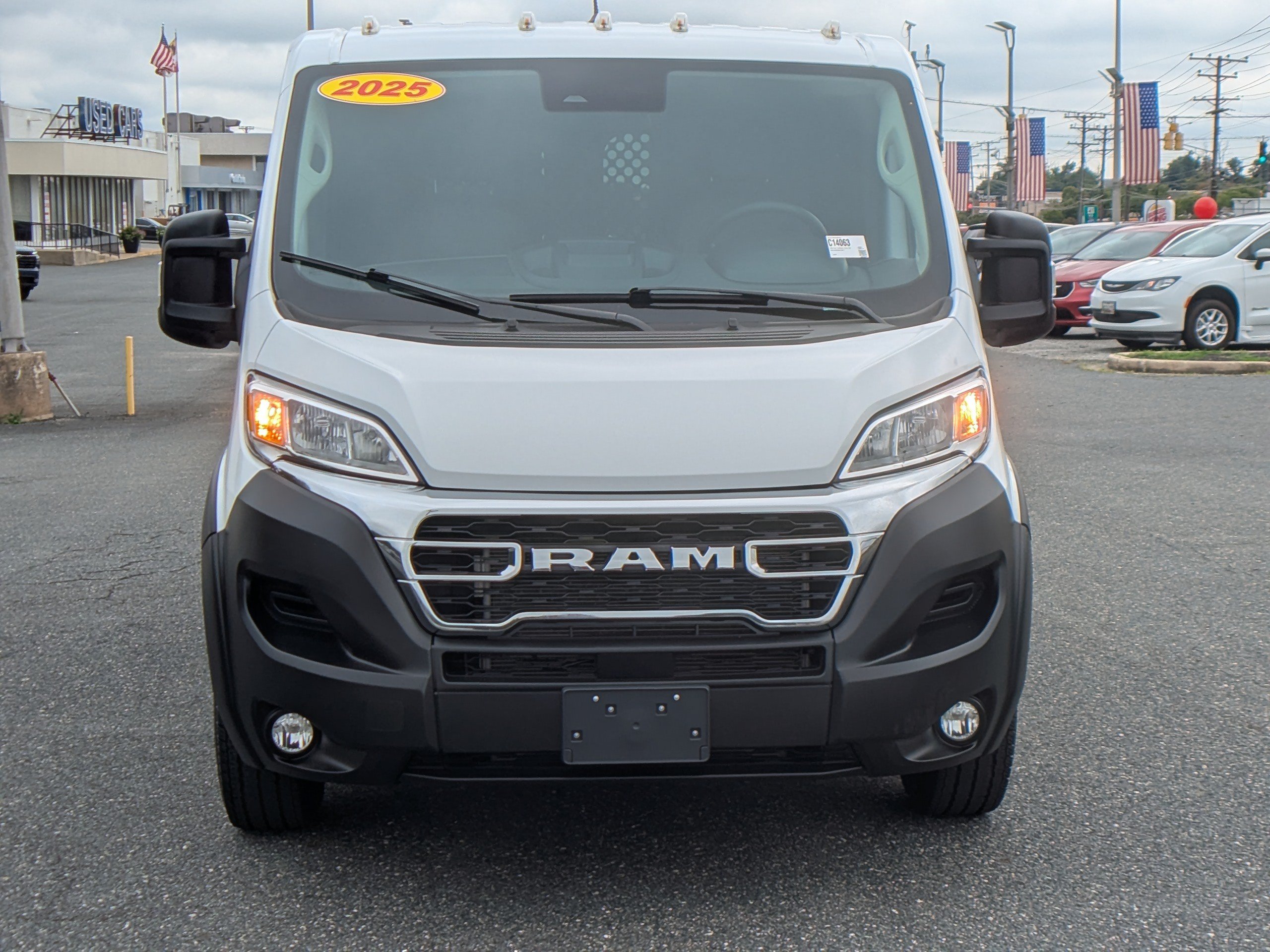 Used 2025 RAM ProMaster 2500 w/ U-Haul Equipment Group FWD image 2