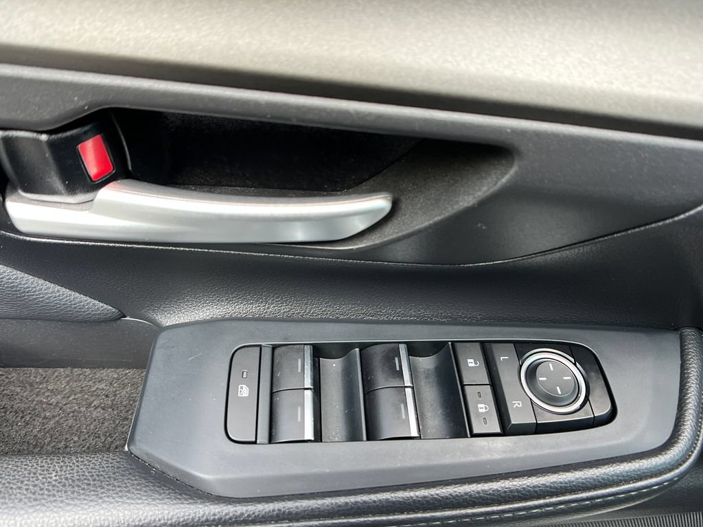 Certified 2025 Toyota Grand Highlander AWD image 12