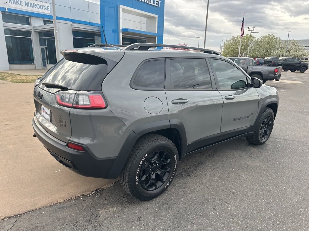 Used 2022 Jeep Cherokee Latitude AWD/4WD image 35