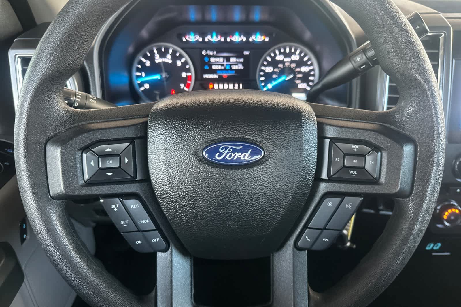 Certified 2017 Ford F350 XLT AWD/4WD image 21