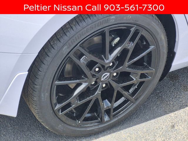 New 2026 Nissan Altima 2.5 SR w/ SR Midnight Edition Package FWD image 5