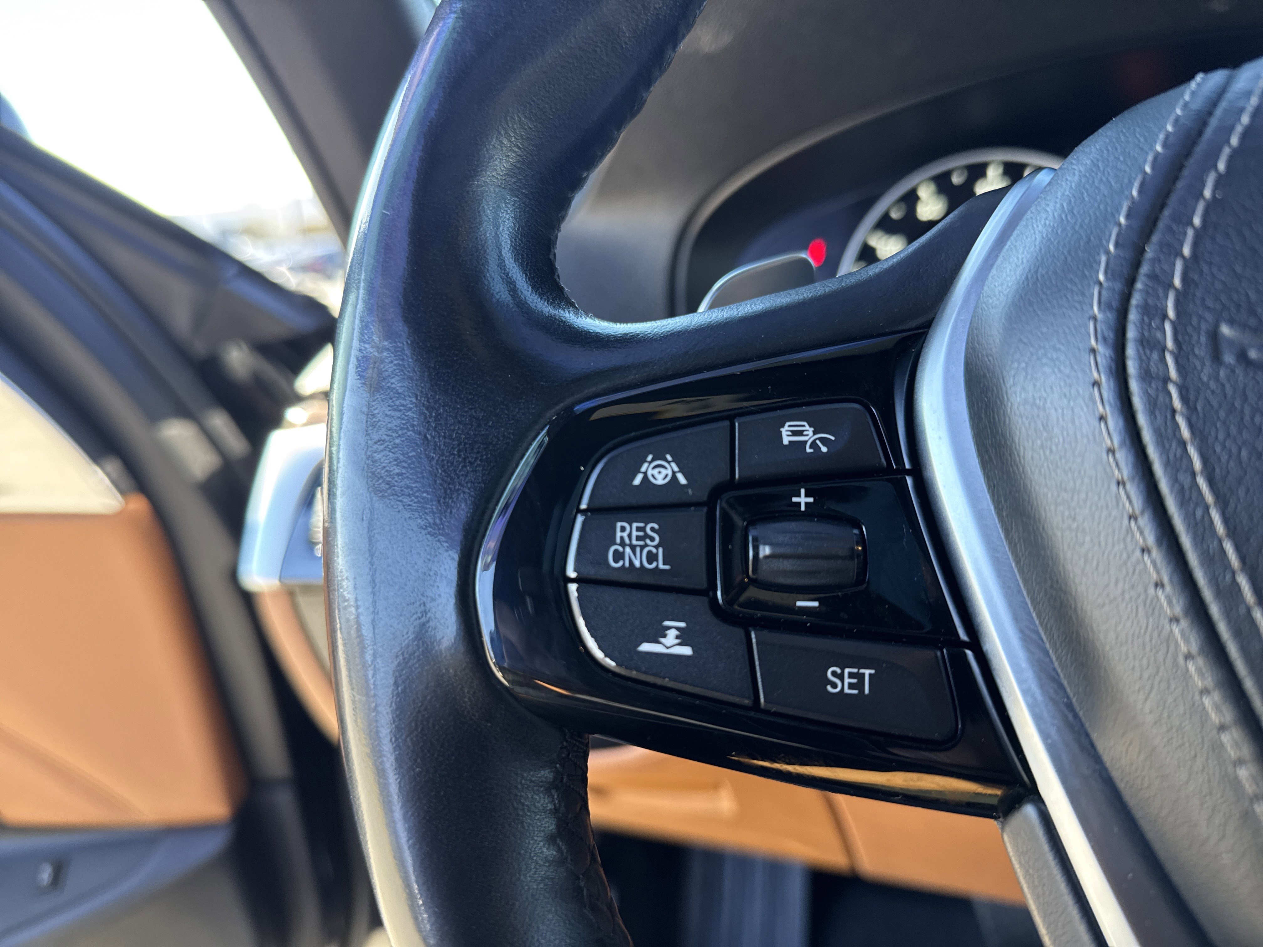 Used 2017 BMW 540i image 19