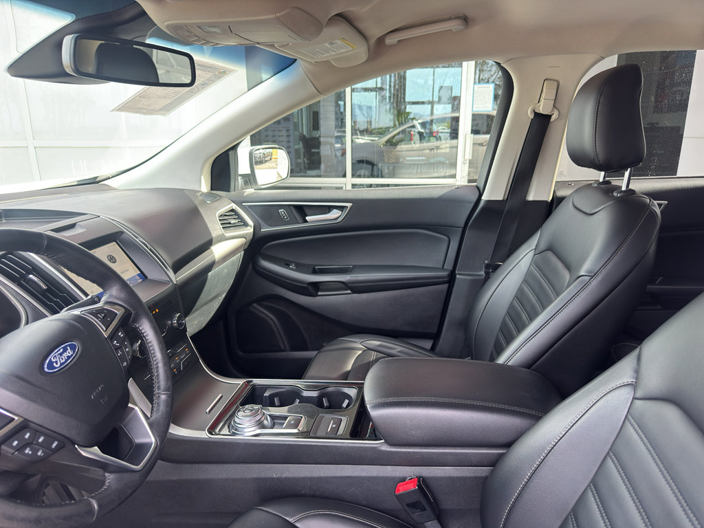 Used 2020 Ford Edge SEL image 4