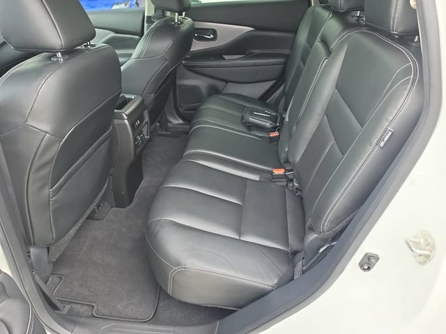 Certified 2020 Nissan Murano SV w/ Premium Package FWD image 16