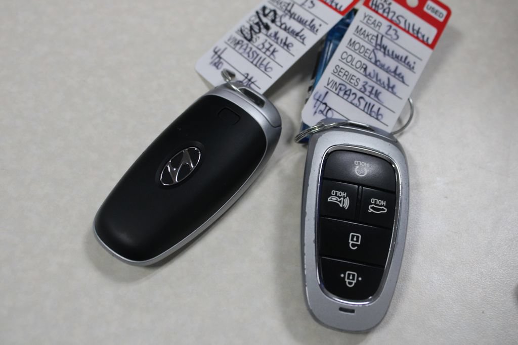 Used 2023 Hyundai Sonata SEL w/ Preferred Accessory Package FWD image 32