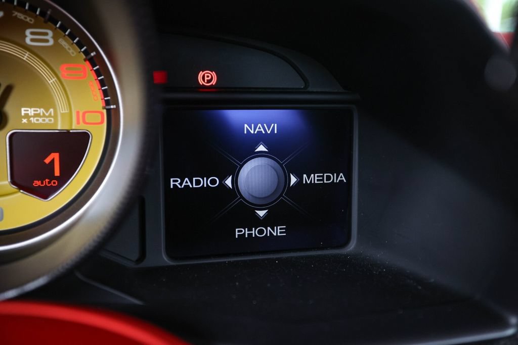 Used 2015 Ferrari 458 Speciale A RWD image 34