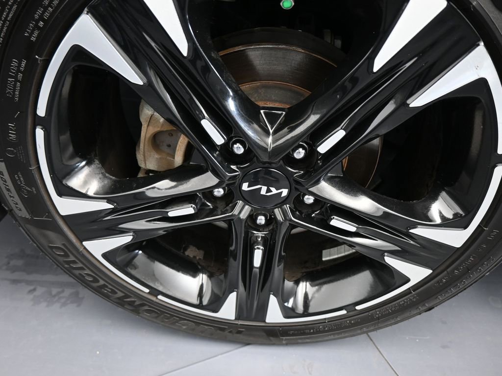 Used 2023 Kia K5 GT-Line image 41