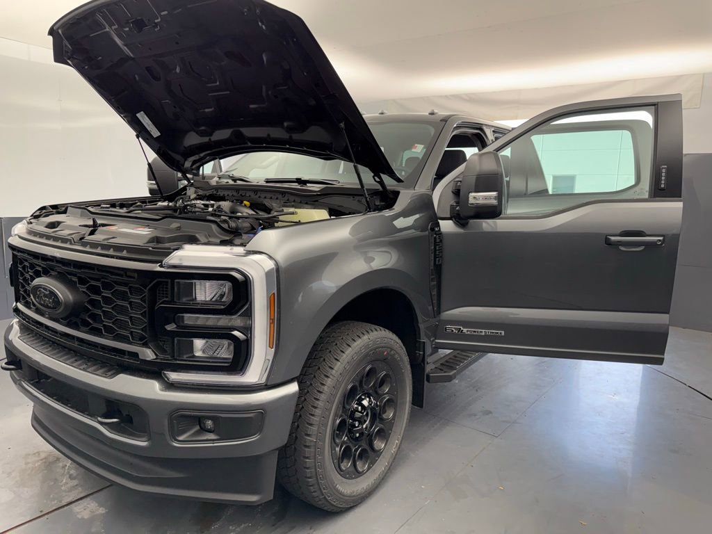 New 2026 Ford F250 XLT AWD/4WD image 16