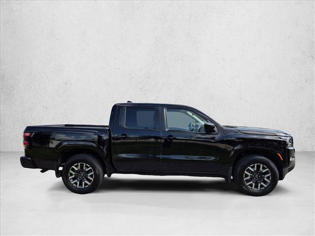 Used 2022 Nissan Frontier SV RWD image 4