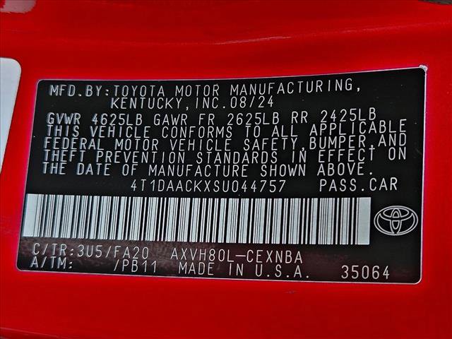 Used 2025 Toyota Camry LE image 21