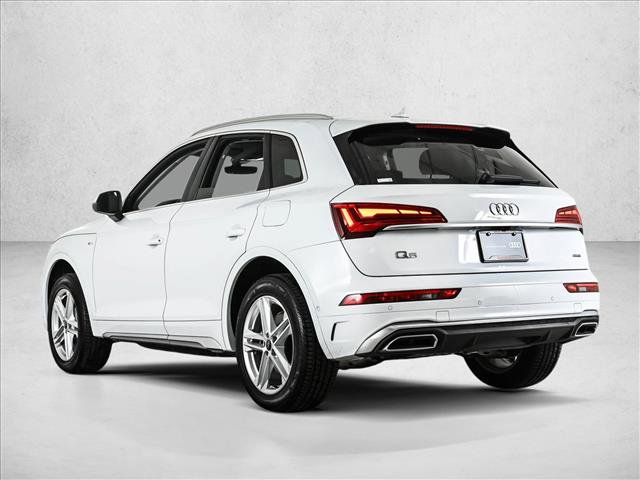 Certified 2024 Audi Q5 e Prestige image 8