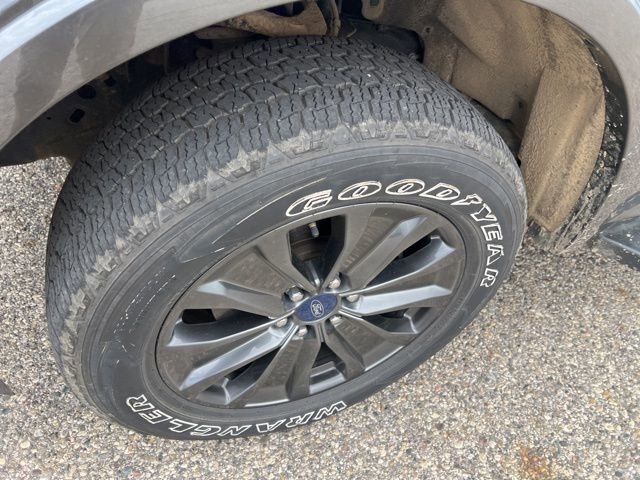 Used 2018 Ford F150 XLT w/ Equipment Group 302A Luxury AWD/4WD image 9