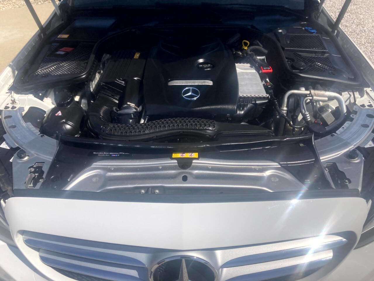 Used 2015 Mercedes-Benz C 300 4MATIC Sedan image 18
