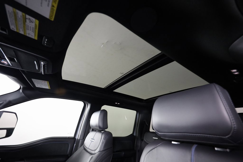 Used 2025 Ford F450 Platinum w/ FX4 Off-Road Package image 18