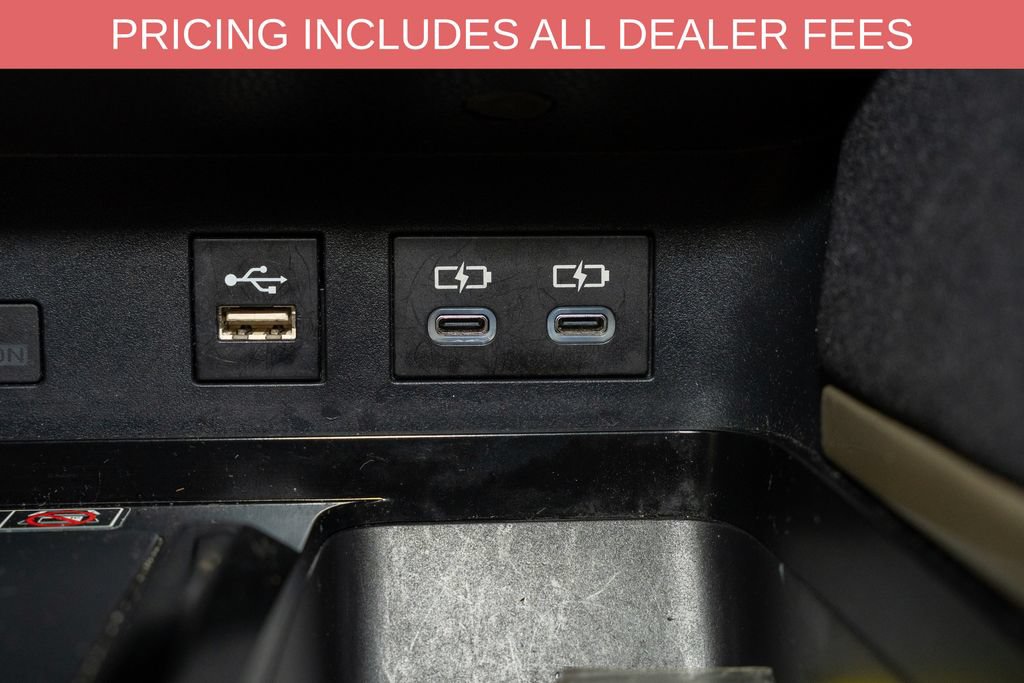 Used 2025 Toyota Camry LE FWD image 14